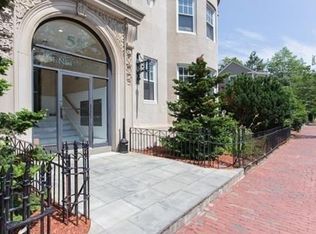 55 Magazine St APT 49, Cambridge, MA 02139