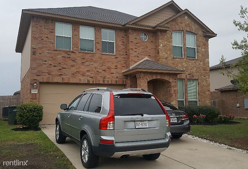 1st image of 2202 Scott Dr