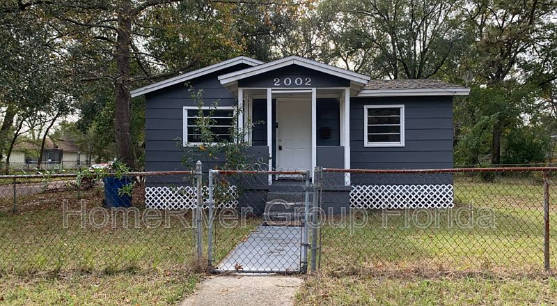 1st image of 2002 Meharry Ave