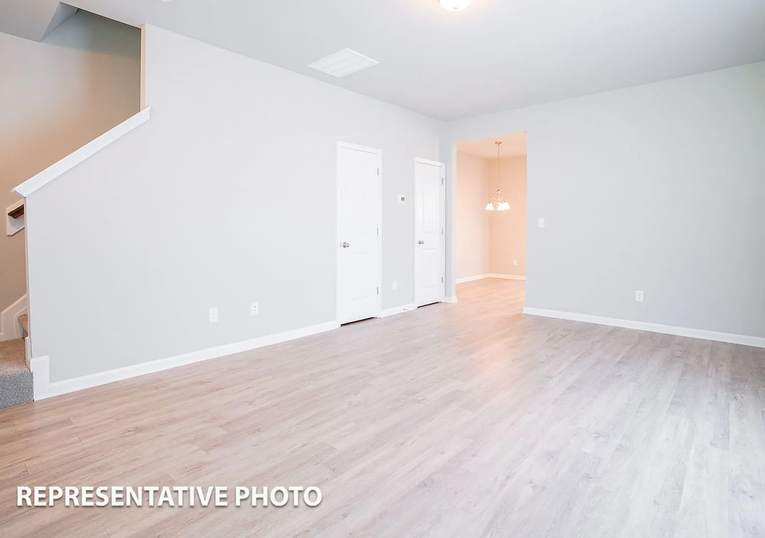 2 Bedroom Townhome in Smithfield! — Photo 3