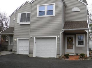 66 Richland Rd #C, Greenwich, CT 06830