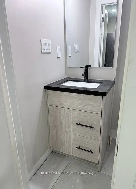 1 bed, $1,099 — Photo 4