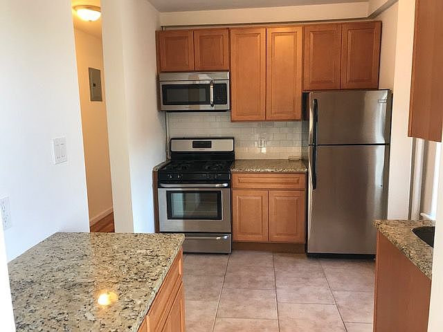 1st image of 29 Charles St APT 6C