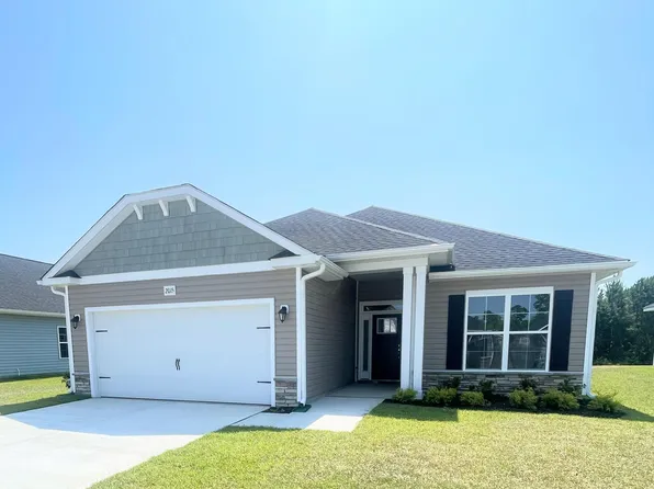 2015 Medina Spirit Street, New Bern, NC 28562