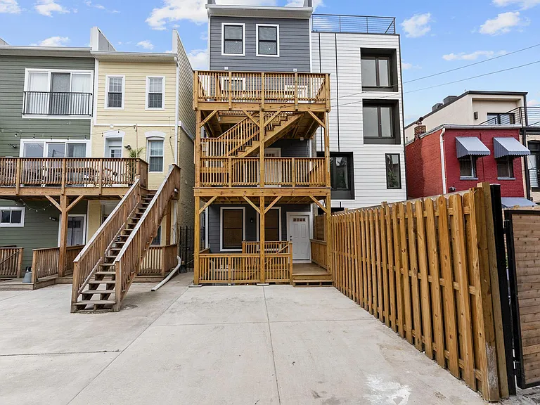 26 Florida Ave NE #2 — Photo 14