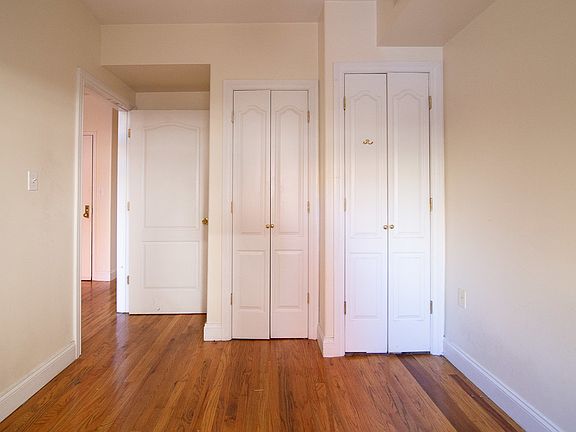 2nd image of 196 Graham Ave #2E