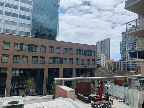 2nd image of 452 N 10th Ave #202