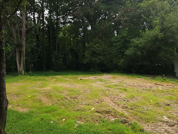 5th image of 8257 Creekline Ct