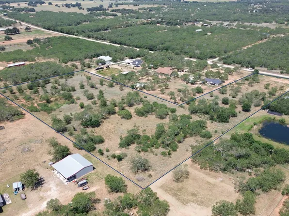 705 RAWHIDE RD LOT 9, Seguin, TX 78155