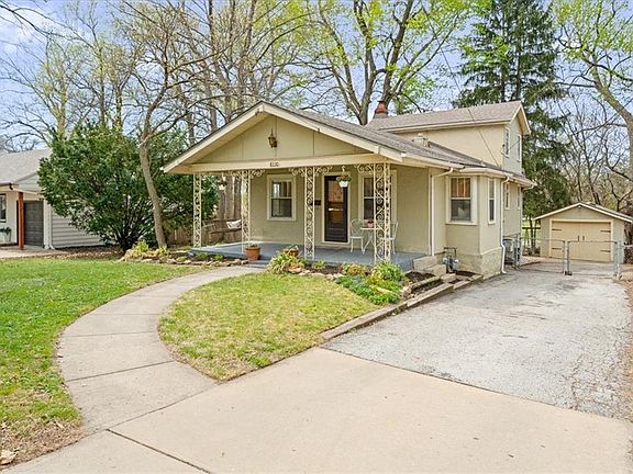 3rd image of 8330 Riggs St