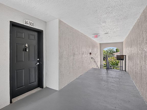 3rd image of 15135 Michelangelo Boulevard #303