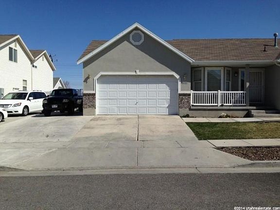 2nd image of 3335 S Field Mint Ln