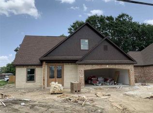 1618 Goodwin Ave, Port Neches, TX 77651