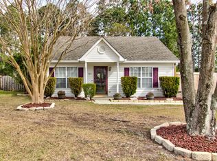 908 Gordon Woods Rd, Wilmington, NC 28411