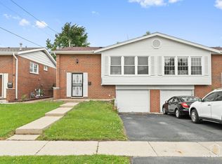 1080 Countryside Dr, Hanover Park, IL 60133