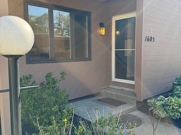 2nd image of 1605 Earthstone Dr