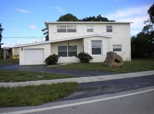 3050 NE 1st Ave, Pompano Beach, FL 33064
