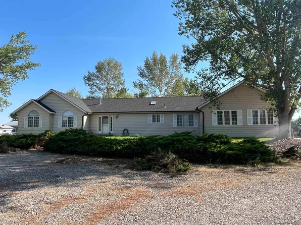 1955 W Walnut St, Wheatland, WY 82201