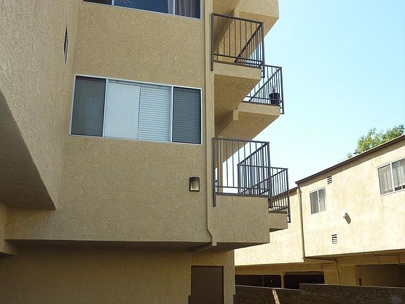 3rd image of 114 Olive St