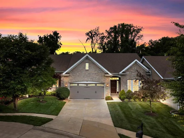 14305 Gatwick Ct #22, Chesterfield, MO 63017