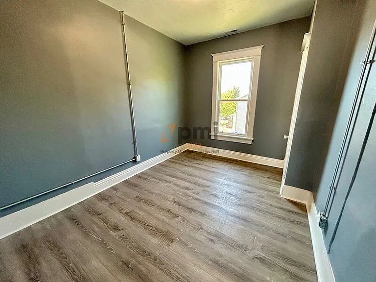 416 E 9th St #2 — Photo 12