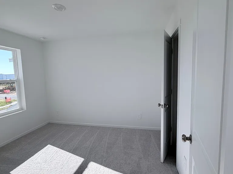 880 Lynx St — Photo 44