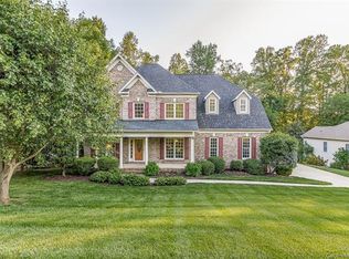 201 Fernbrook Dr, Mooresville, NC 28117