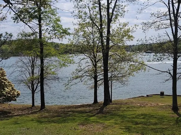 734 County Road 242, Arley, AL 35541