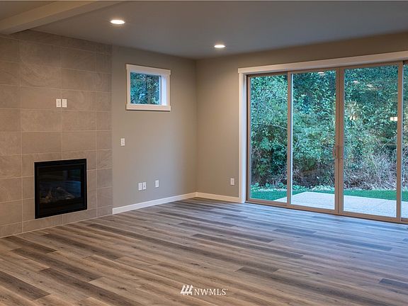 5th image of 17013 124th Avenue Ct E
