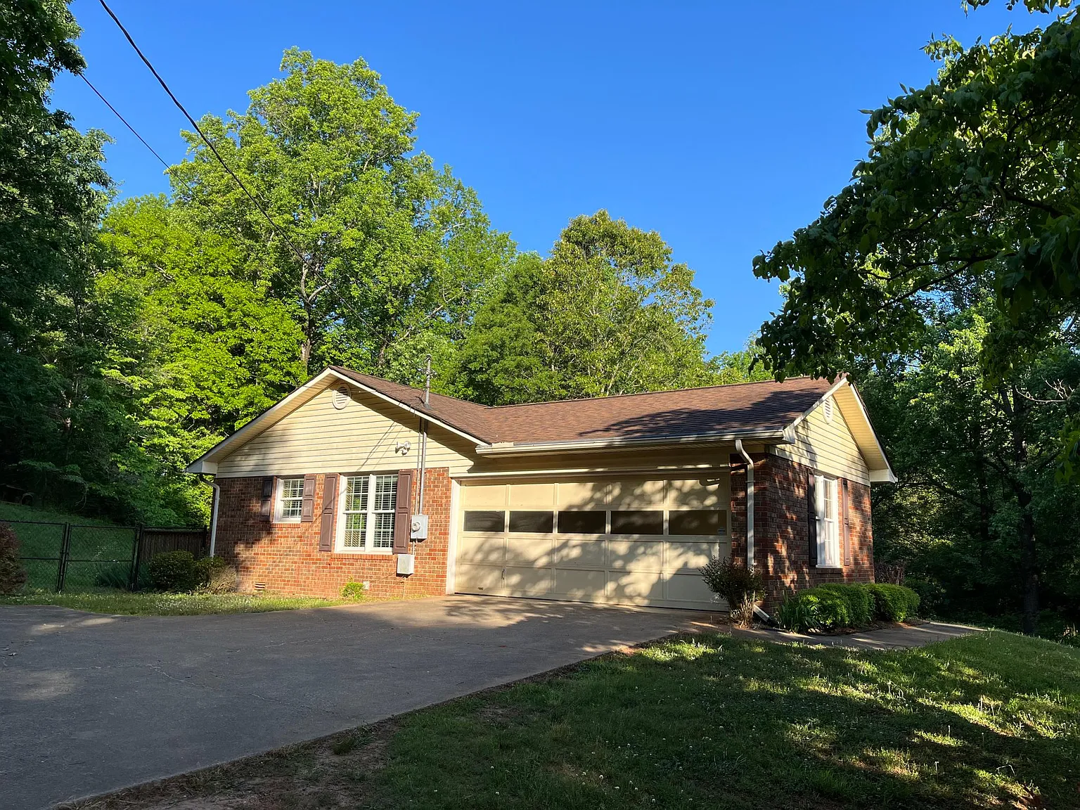 925 Jefferson River Rd — Photo 3