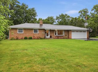 21204 N Cape St, Franksville, WI 53126