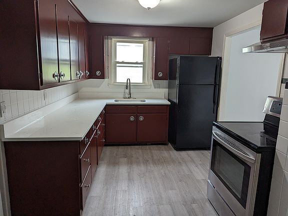 2nd image of 111 Gridley St APT 1