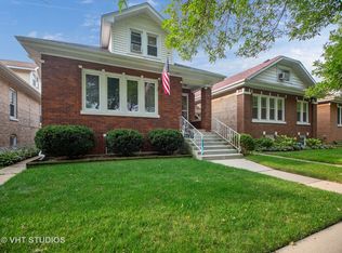 6127 W Cornelia Ave, Chicago, IL 60634