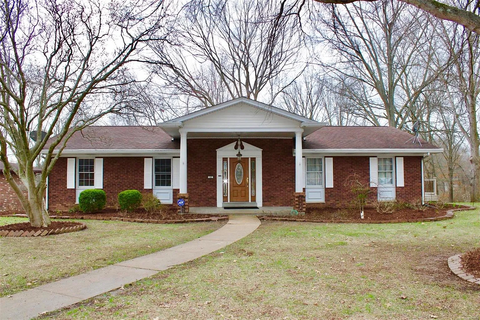 32 Kimberlin Ln photo 1