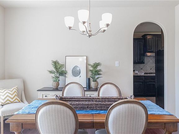 5th image of 1401 Whitaker Way