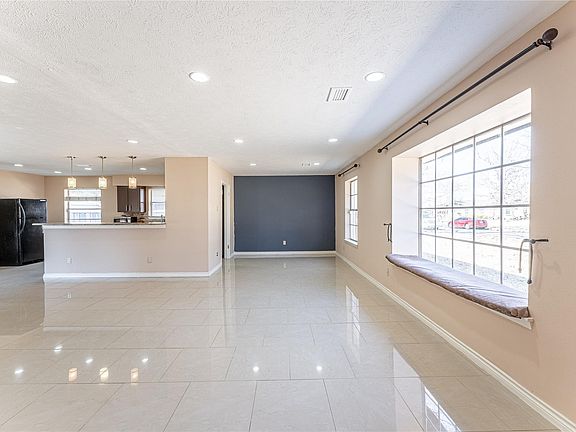 2nd image of 12434 Wood Manor Cir