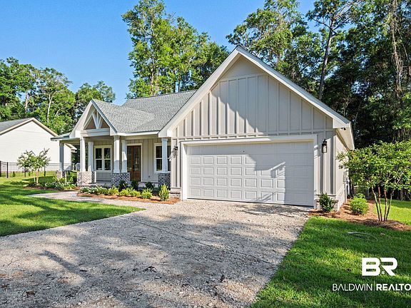 3rd image of 12380 Mannich Ln