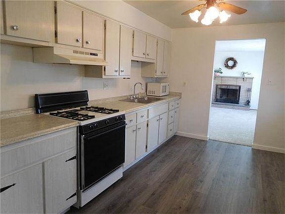 3rd image of 12 Martha Ave