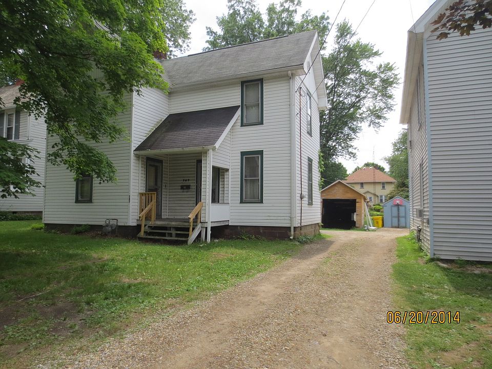1st image of 747 Franklin Ave