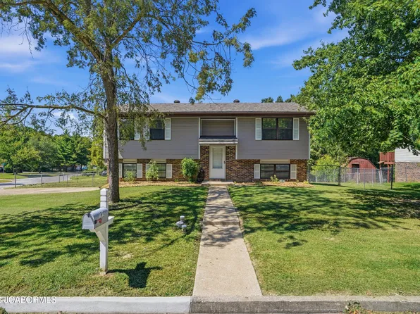 1616 Jasper Ln, Jefferson City, MO 65109