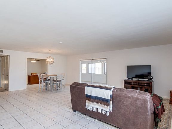 3rd image of 26424 S Hogan Dr