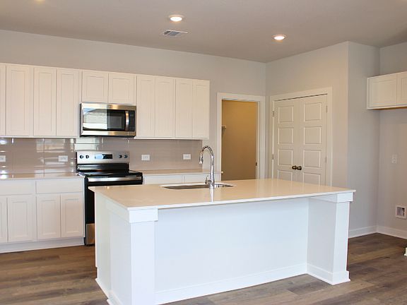 2nd image of 1140 Wild Leaf Way
