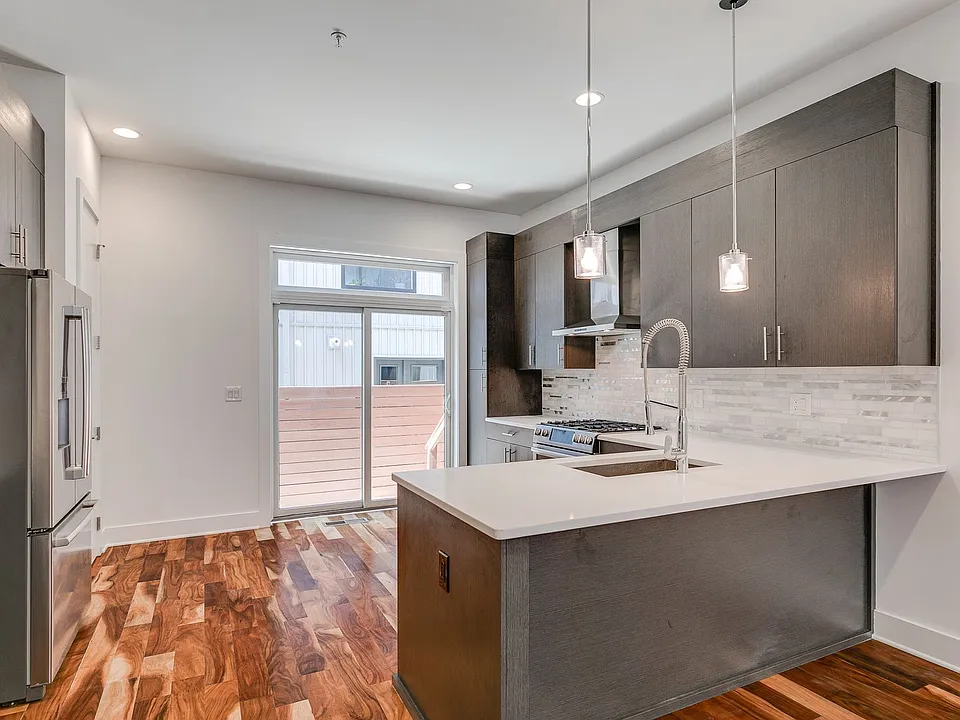 326 Potts Pl