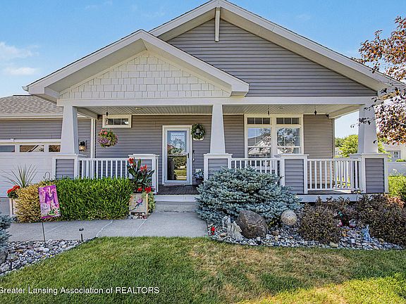 4th image of 57 Lilac Ln