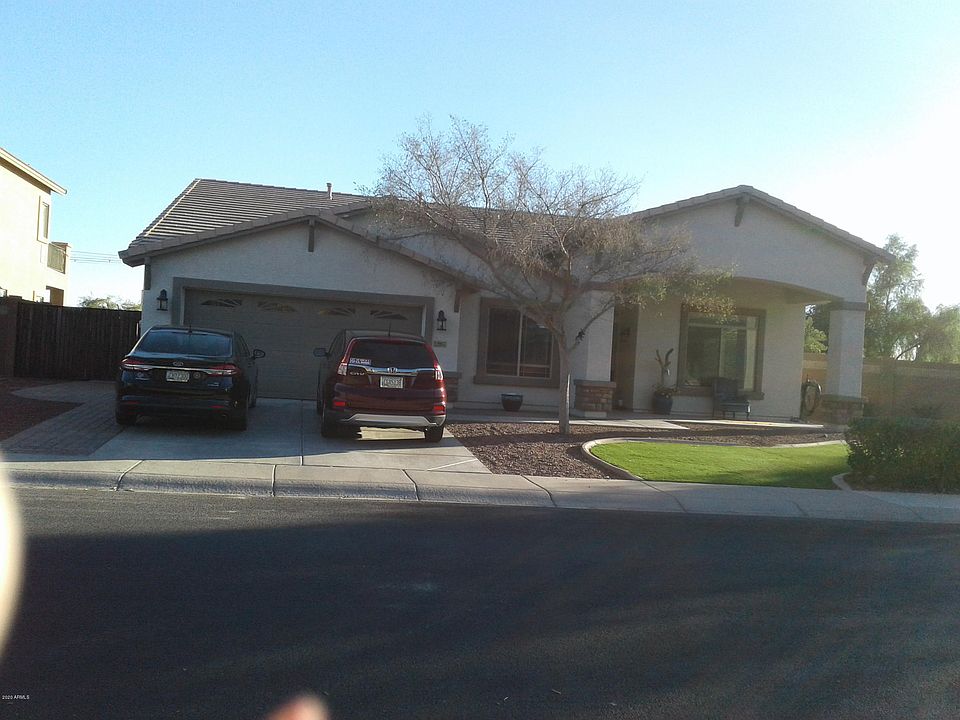 1st image of 29957 W Amelia Ave