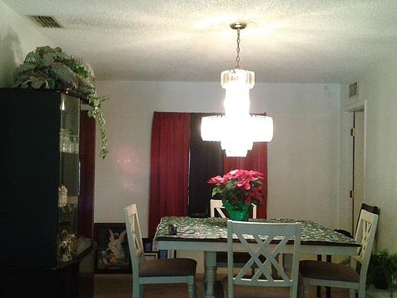 5th image of 1132 Wyatt St