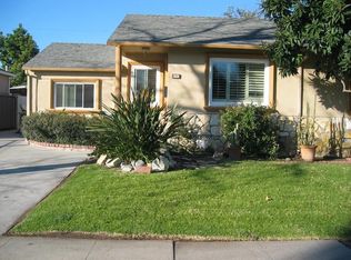 17907 Emelita St, Encino, CA 91316