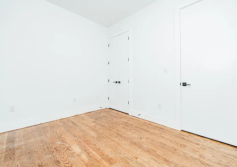 1183 Gates Ave #1A — Photo 11