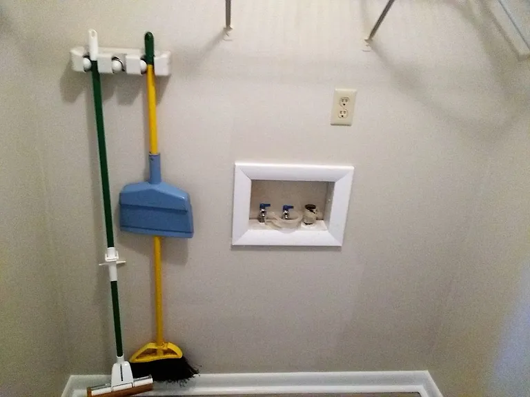 7501 Martha Ct — Photo 19