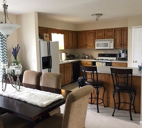 4th image of 155 Meadowland Dr
